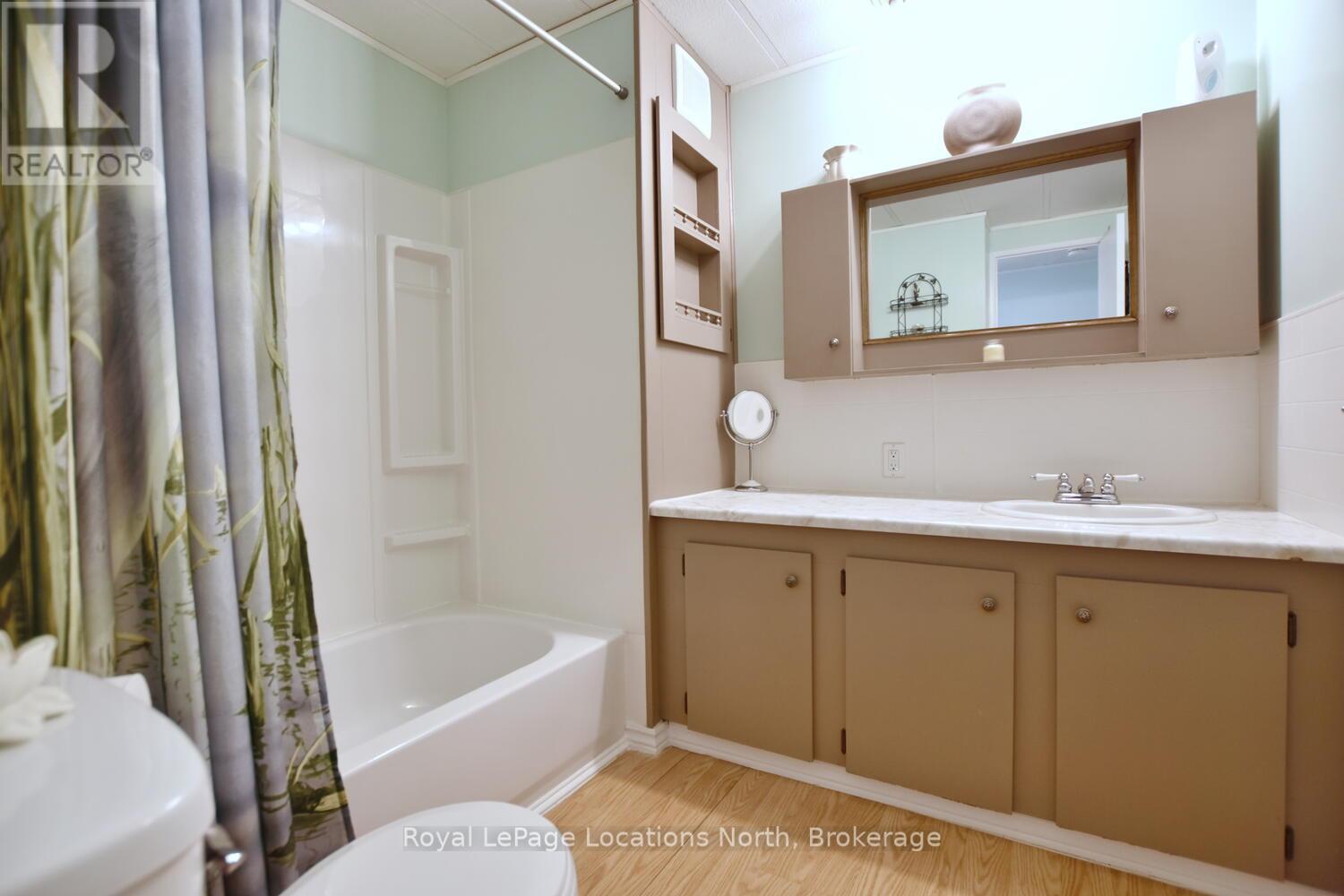 80 Georgian  Glen Drive, Wasaga Beach, Ontario  L9Z 1K8 - Photo 26 - S12763998