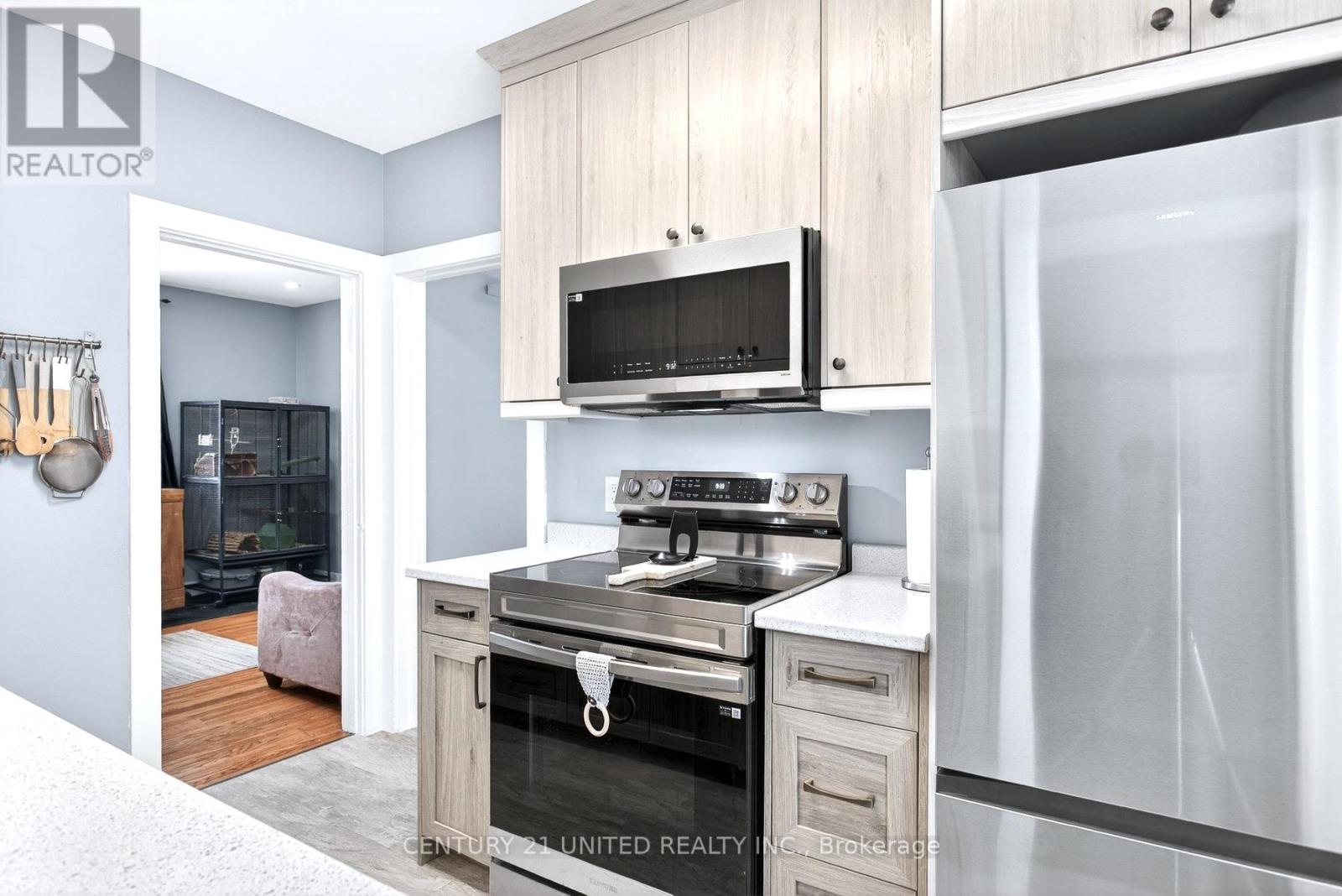 814 Argyle Street, Peterborough (Northcrest Ward 5), Ontario  K9H 5T3 - Photo 14 - X12763986