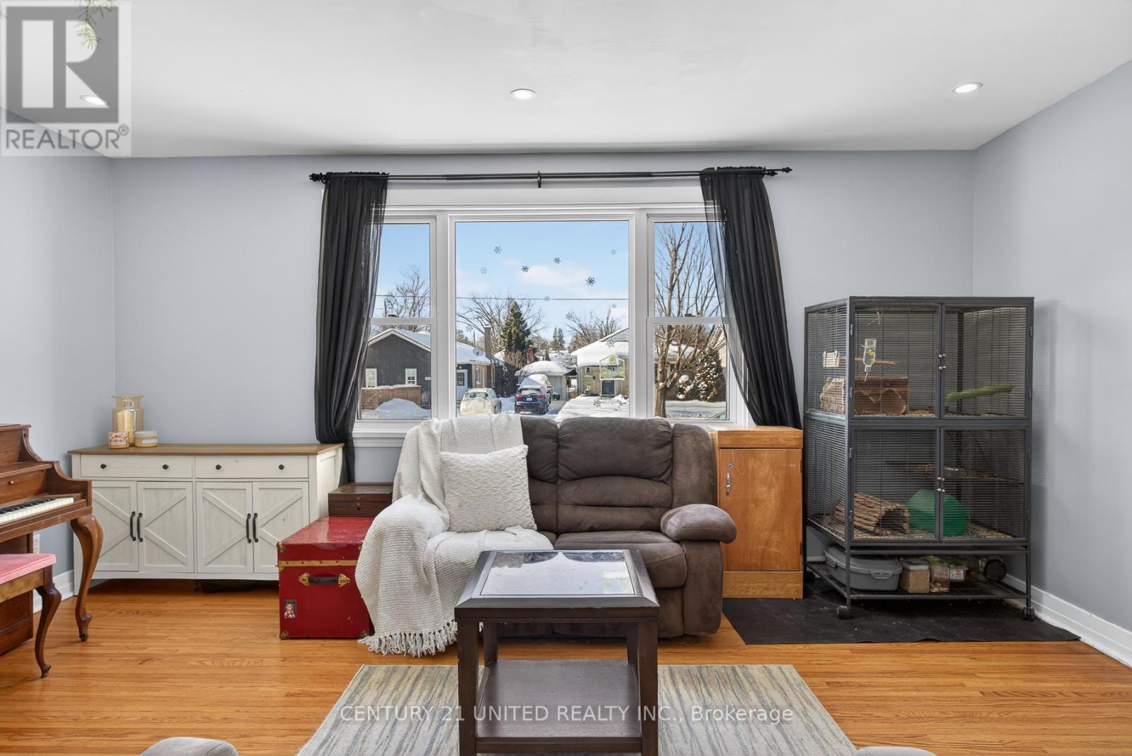 814 Argyle Street, Peterborough (Northcrest Ward 5), Ontario  K9H 5T3 - Photo 7 - X12763986