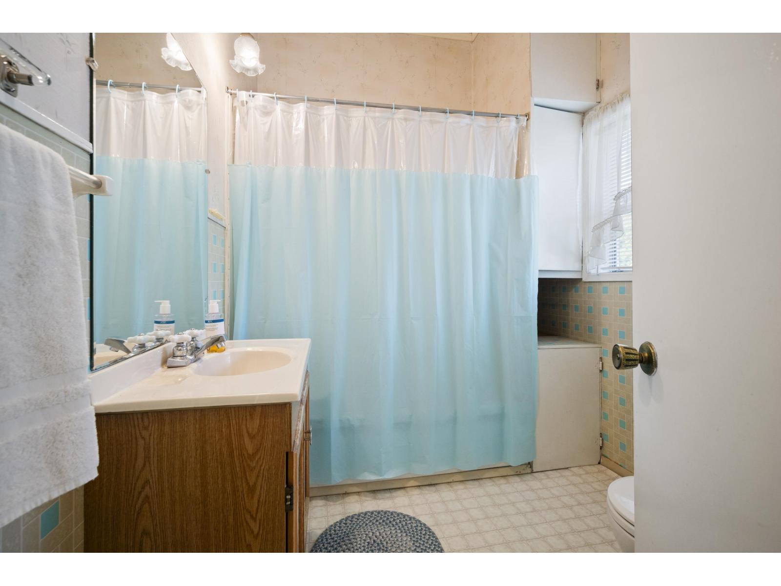 24666 50 Avenue, Langley, British Columbia  V2Z 1E7 - Photo 21 - R3086971