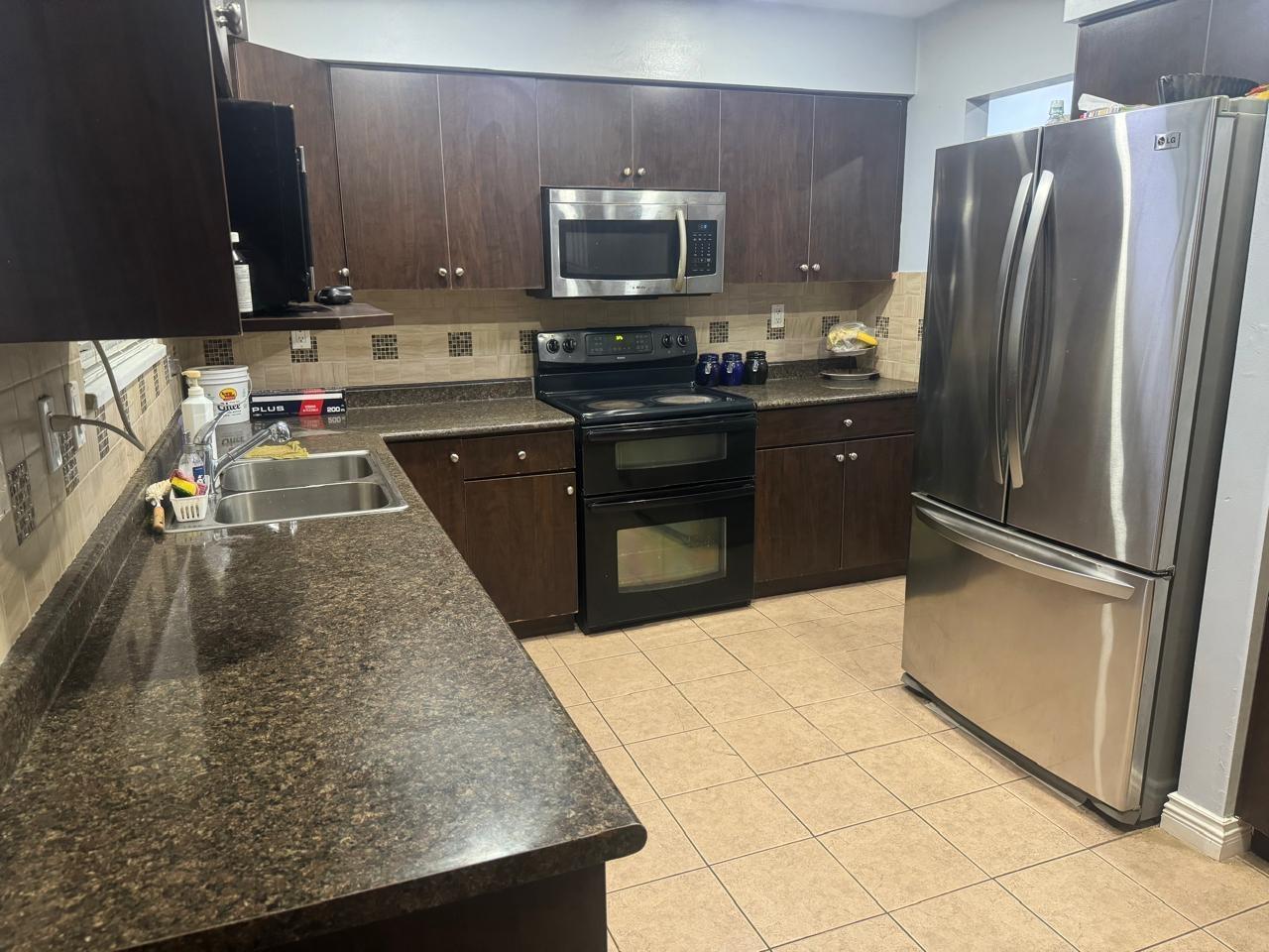 12959 Carluke Crescent, Surrey, British Columbia  V3V 6R5 - Photo 7 - R3086925