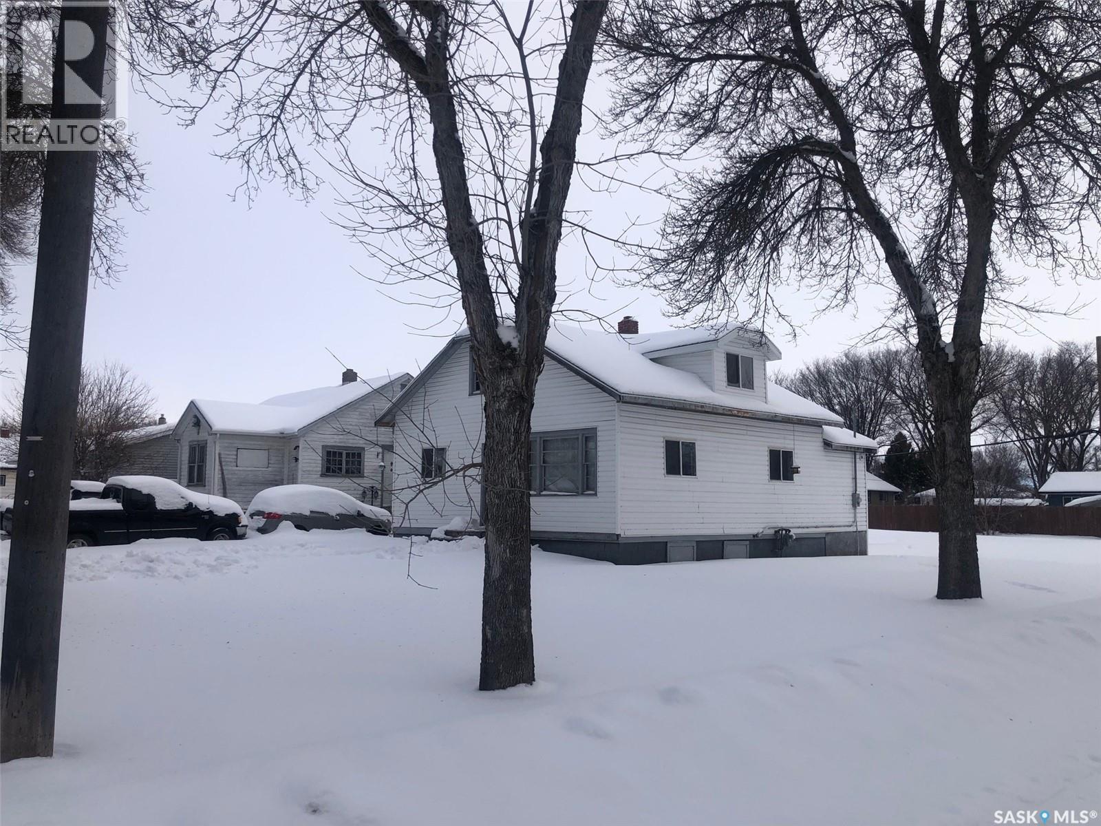 226 Gertrude Avenue, Canora, Saskatchewan  S0K 0L0 - Photo 38 - SK028046