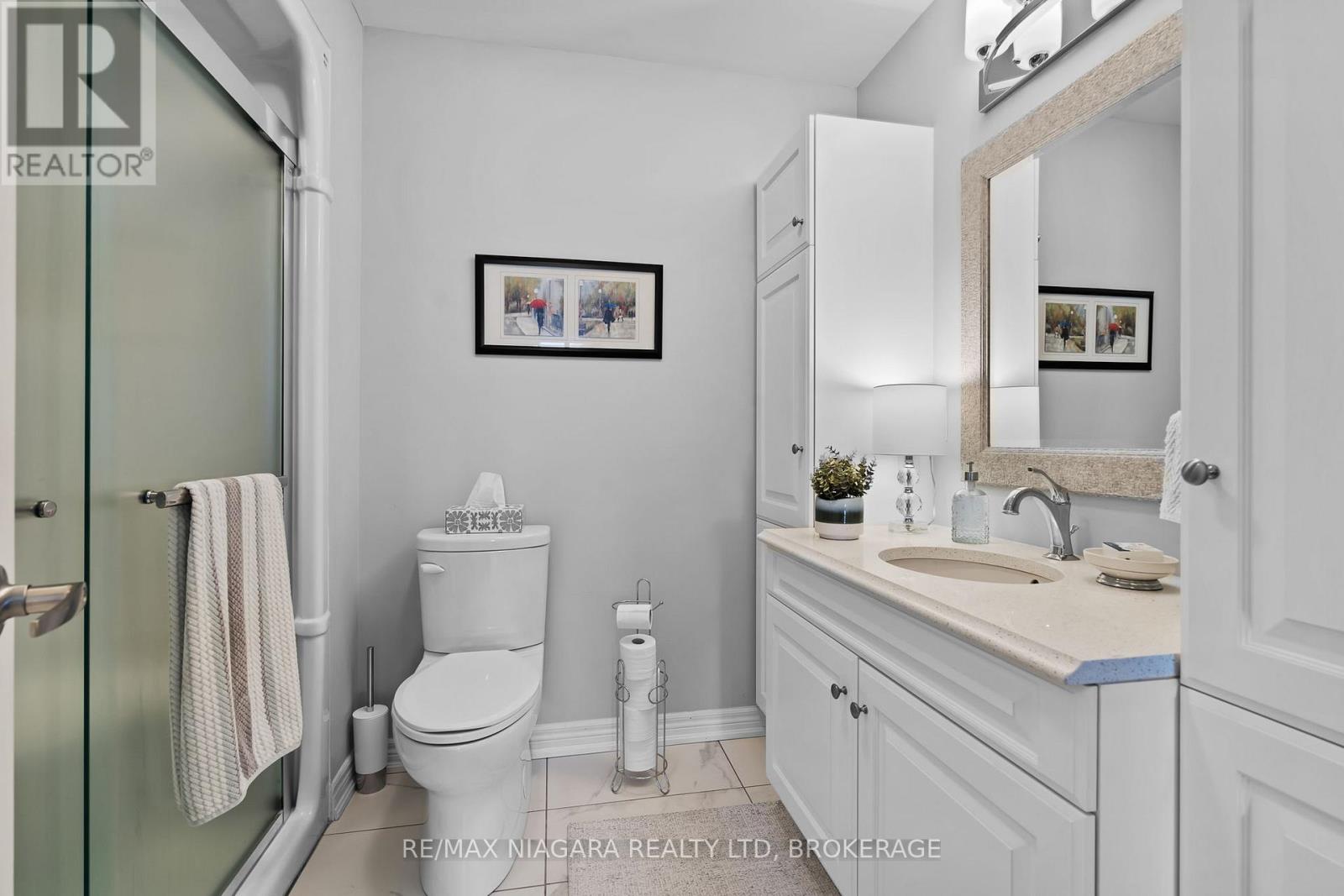 300 - 4644 Pettit Avenue, Niagara Falls, Ontario  L2E 0B4 - Photo 15 - X12764018