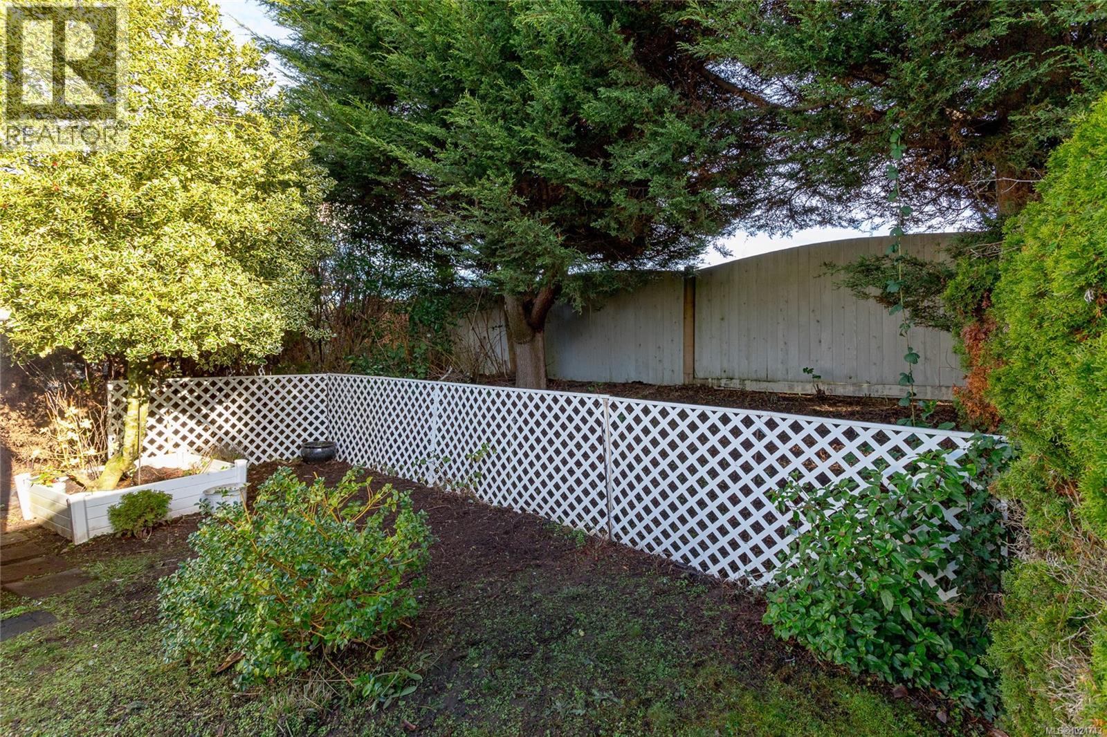 50 7583 Central Saanich Rd, Central Saanich, British Columbia  V8M 2B6 - Photo 34 - 1024743