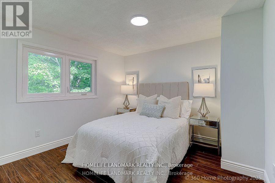 30 Misty Moor Drive, Richmond Hill, Ontario  L4C 6R1 - Photo 13 - N12763582