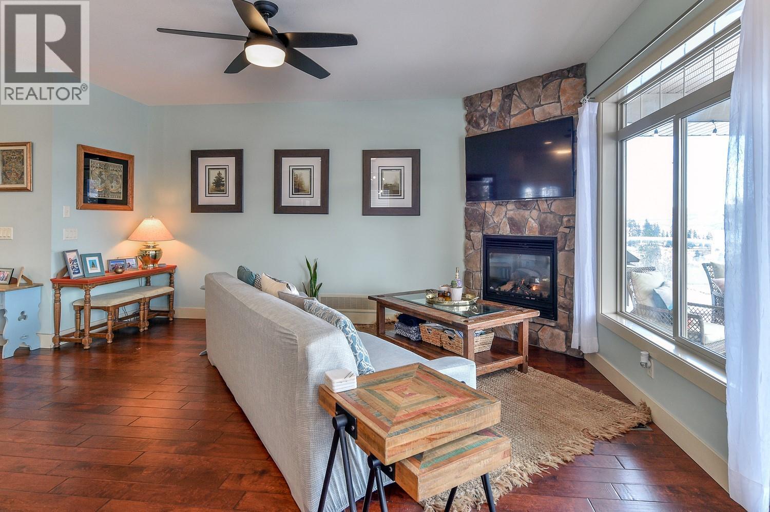 11617 Pretty Road Lake Country Photo 9