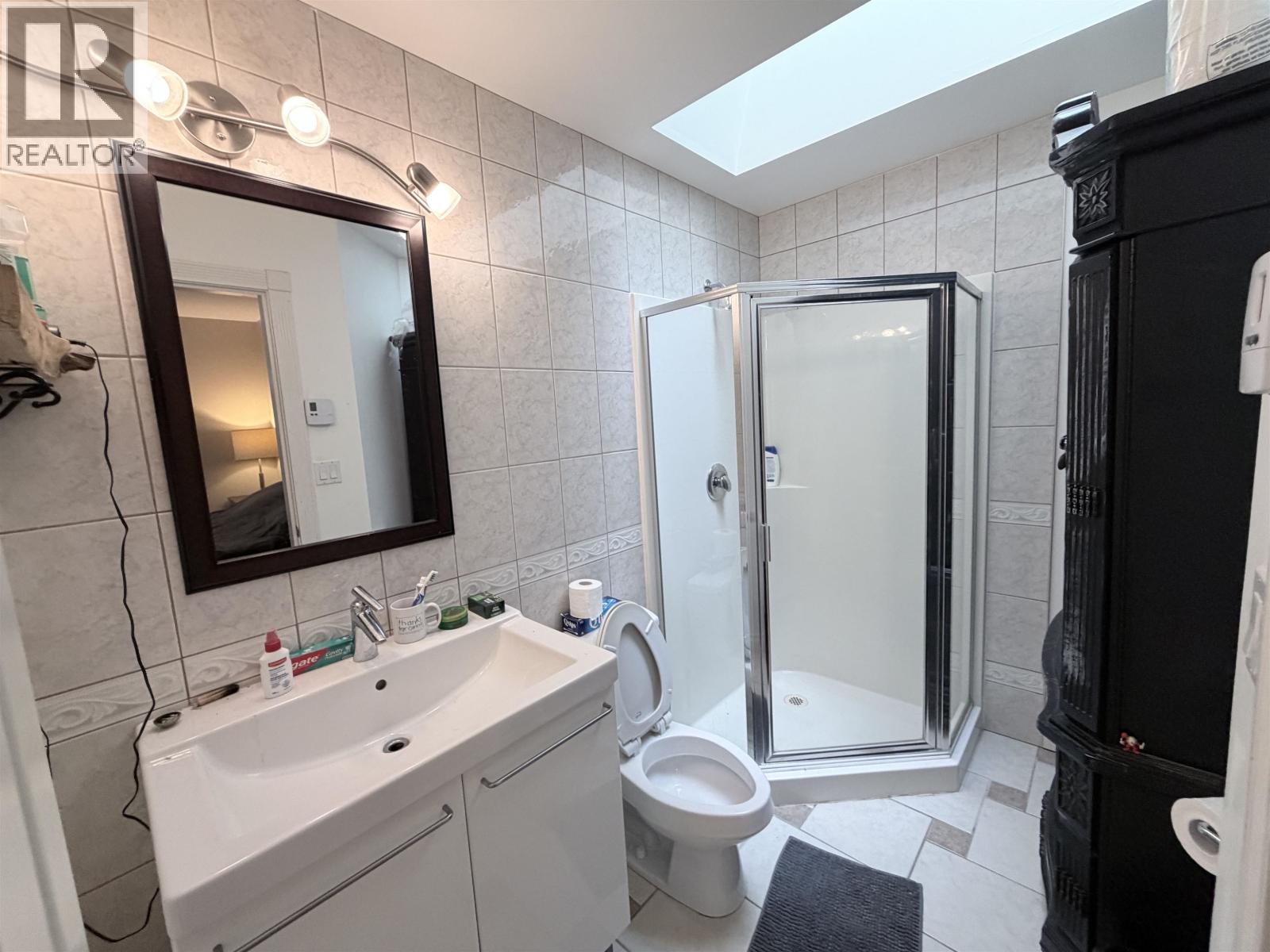 5565 Riley Road, Halfmoon Bay, British Columbia  V7Z 1B6 - Photo 12 - R3084936