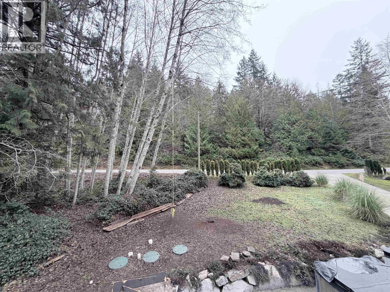 5565 Riley Road, Halfmoon Bay, British Columbia  V7Z 1B6 - Photo 23 - R3084936