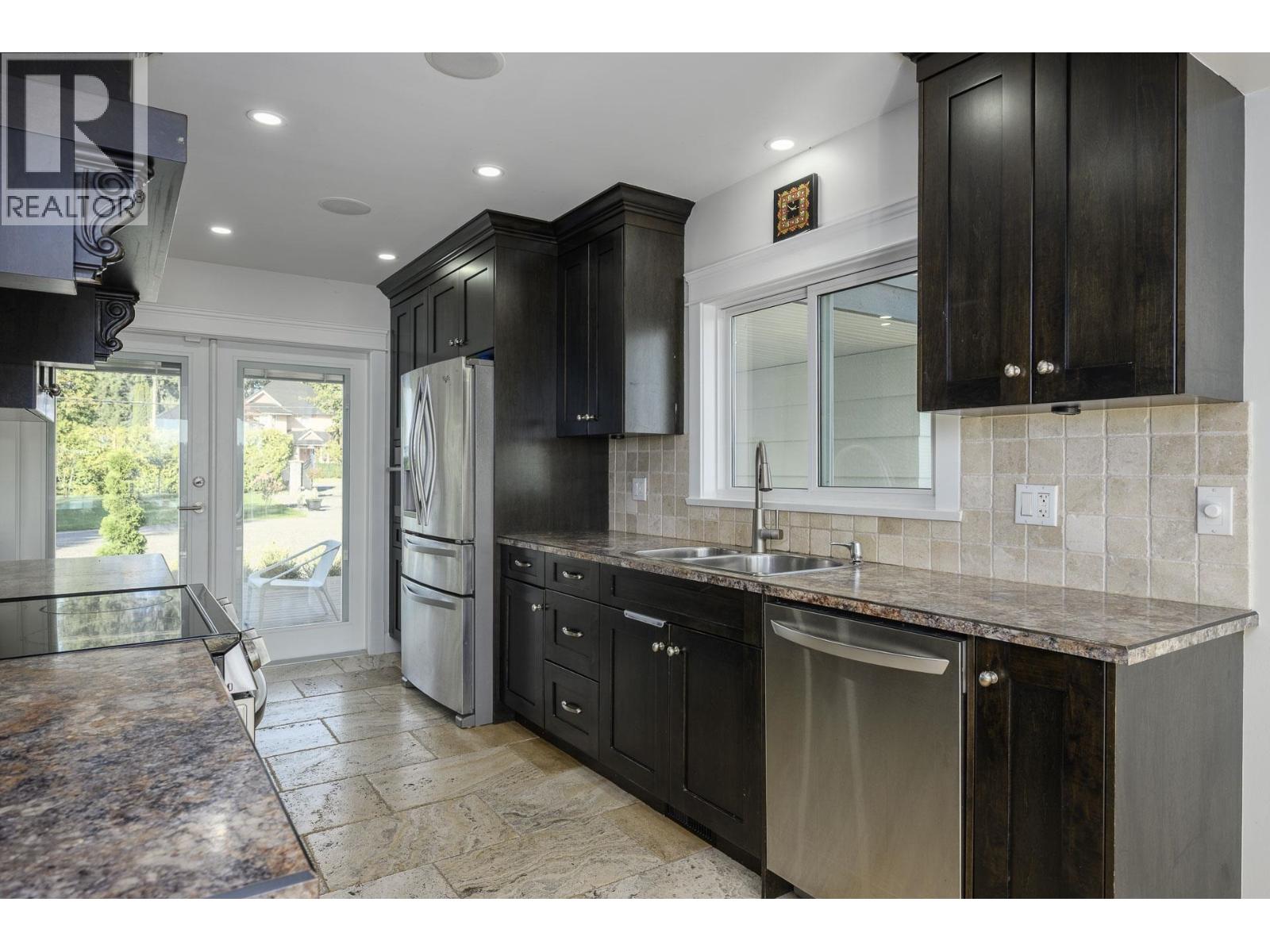 21866 River Road, Maple Ridge, British Columbia  V2X 2C1 - Photo 18 - R3087179