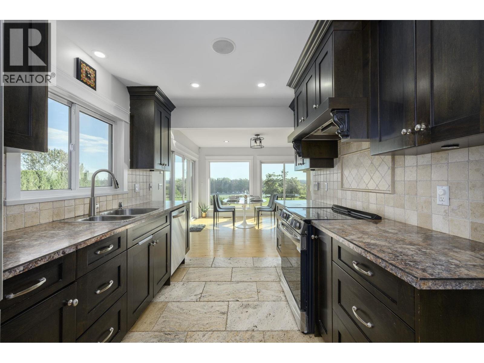 21866 River Road, Maple Ridge, British Columbia  V2X 2C1 - Photo 20 - R3087179