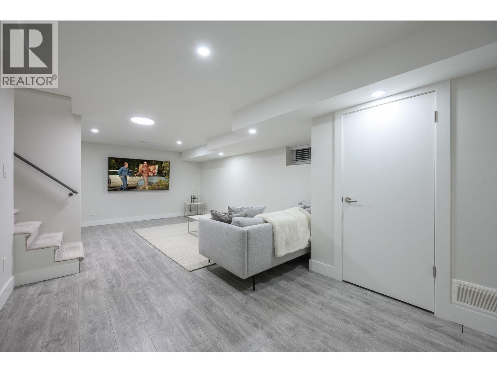 21866 River Road, Maple Ridge, British Columbia  V2X 2C1 - Photo 28 - R3087179