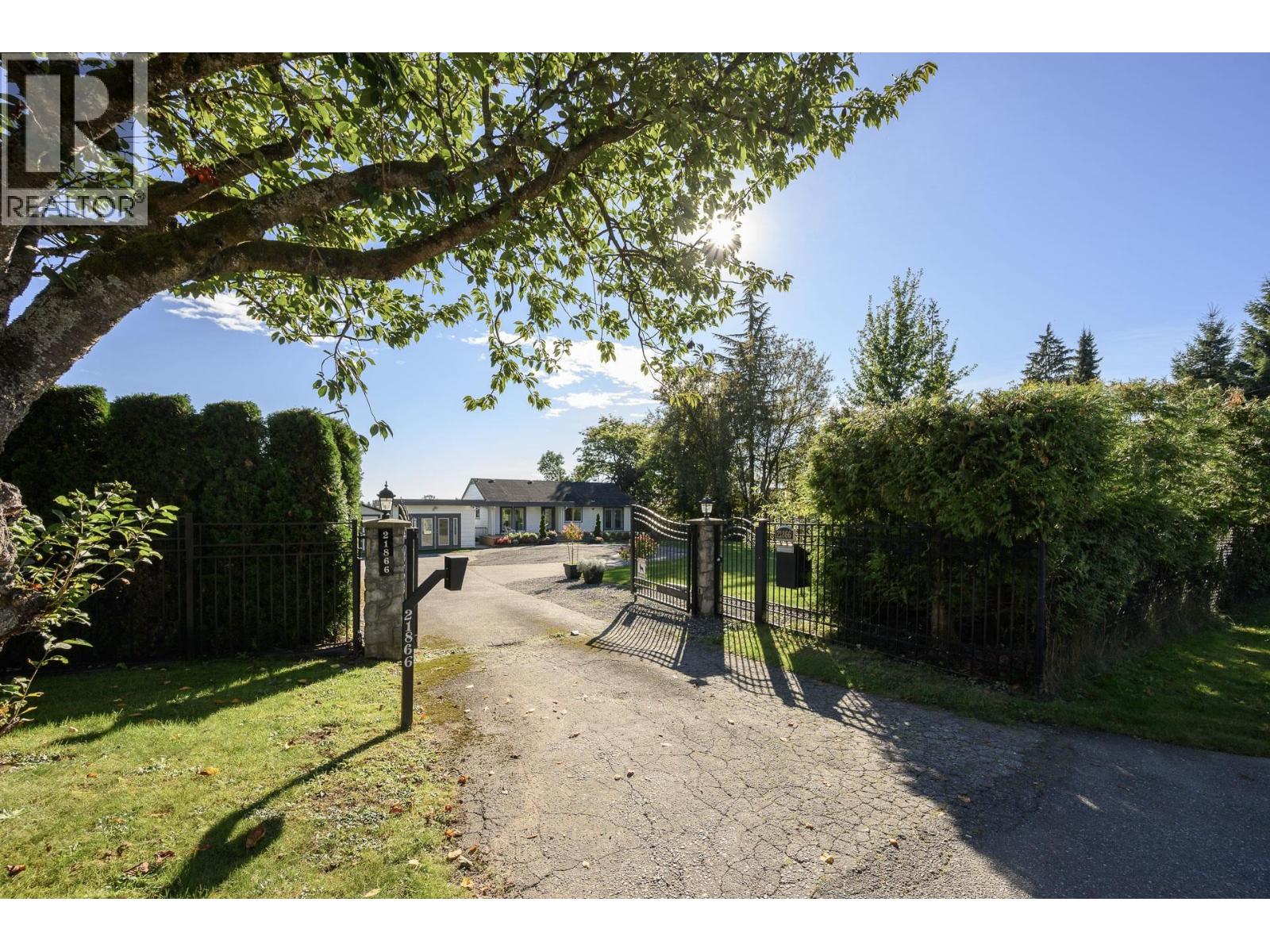 21866 River Road, Maple Ridge, British Columbia  V2X 2C1 - Photo 3 - R3087179