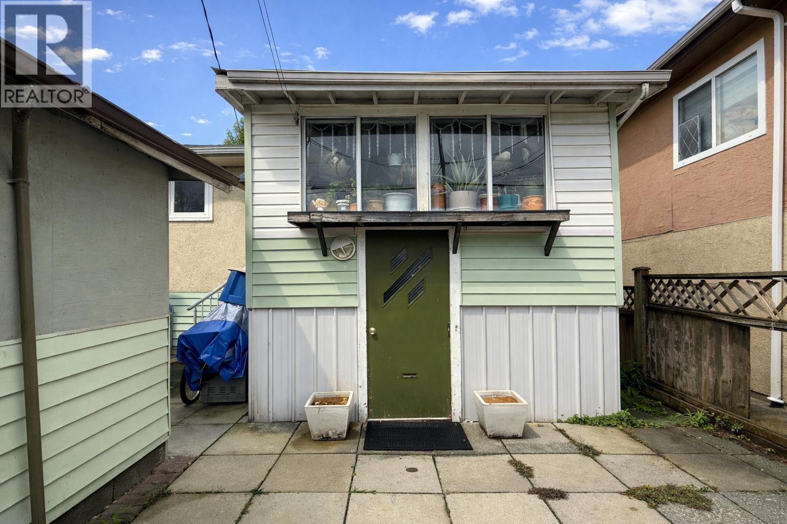 5828 Kerr Street, Vancouver, British Columbia  V5R 4C1 - Photo 32 - R3087191