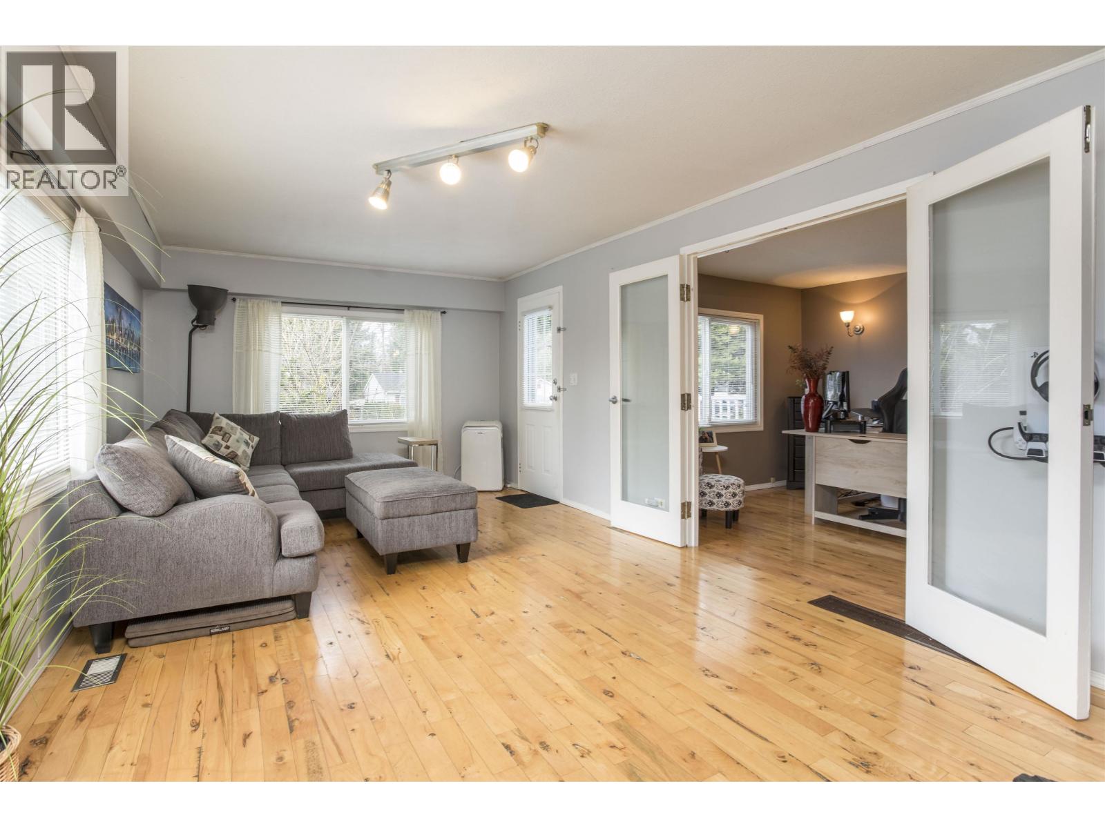 12122 261 Street, Maple Ridge, British Columbia  V2W 2A6 - Photo 4 - R3087195