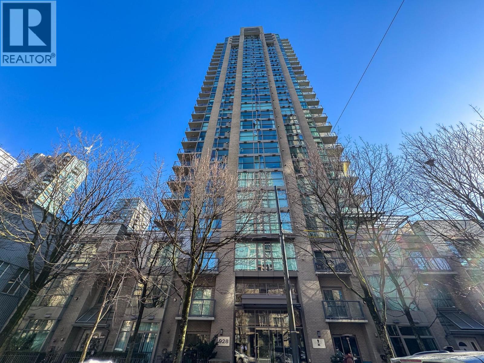 1904 928 RICHARDS STREET, Vancouver, British Columbia