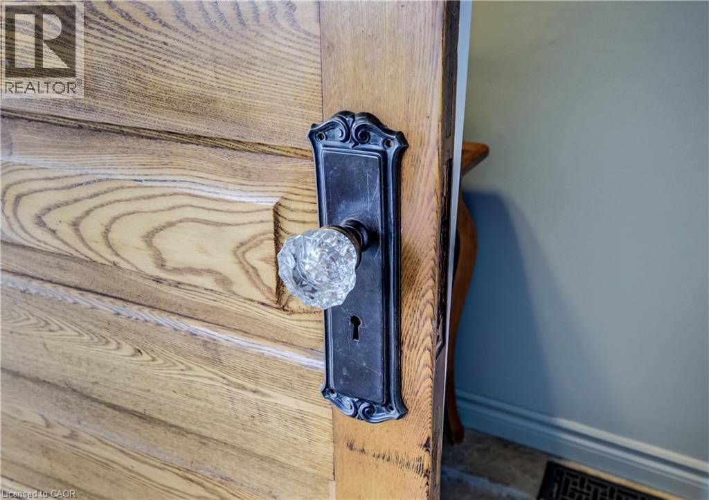 8 Lowrey Avenue S, Cambridge, Ontario  N1R 4Z1 - Photo 30 - 40800807