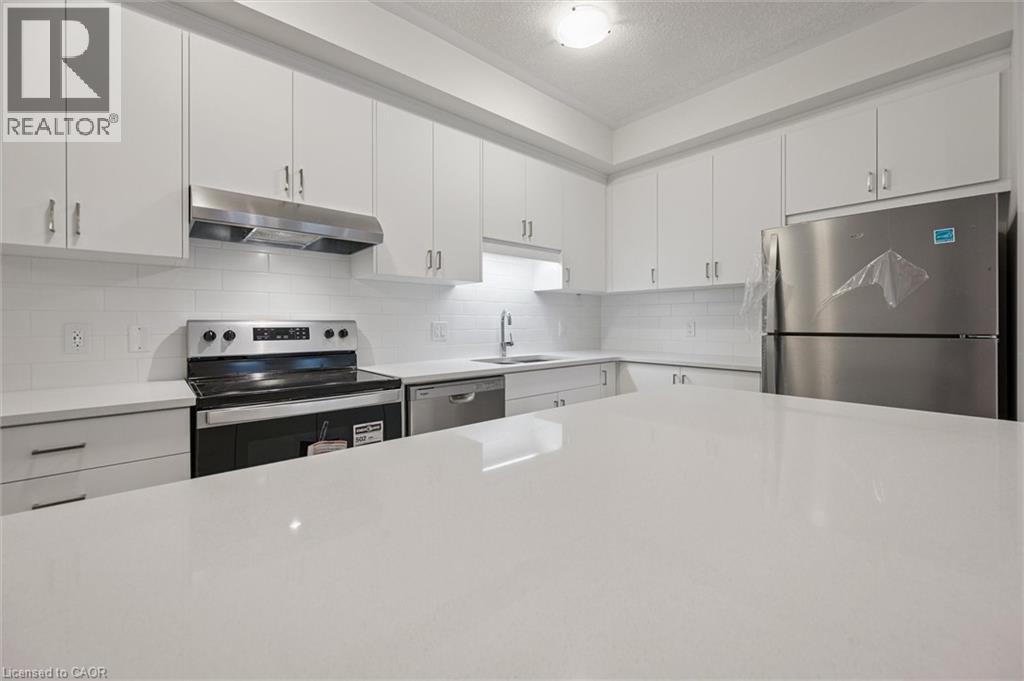 21 Reverie Way, Kitchener, Ontario  N2E 0K5 - Photo 3 - 40803312