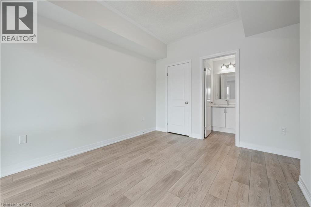 21 Reverie Way, Kitchener, Ontario  N2E 0K5 - Photo 12 - 40803312