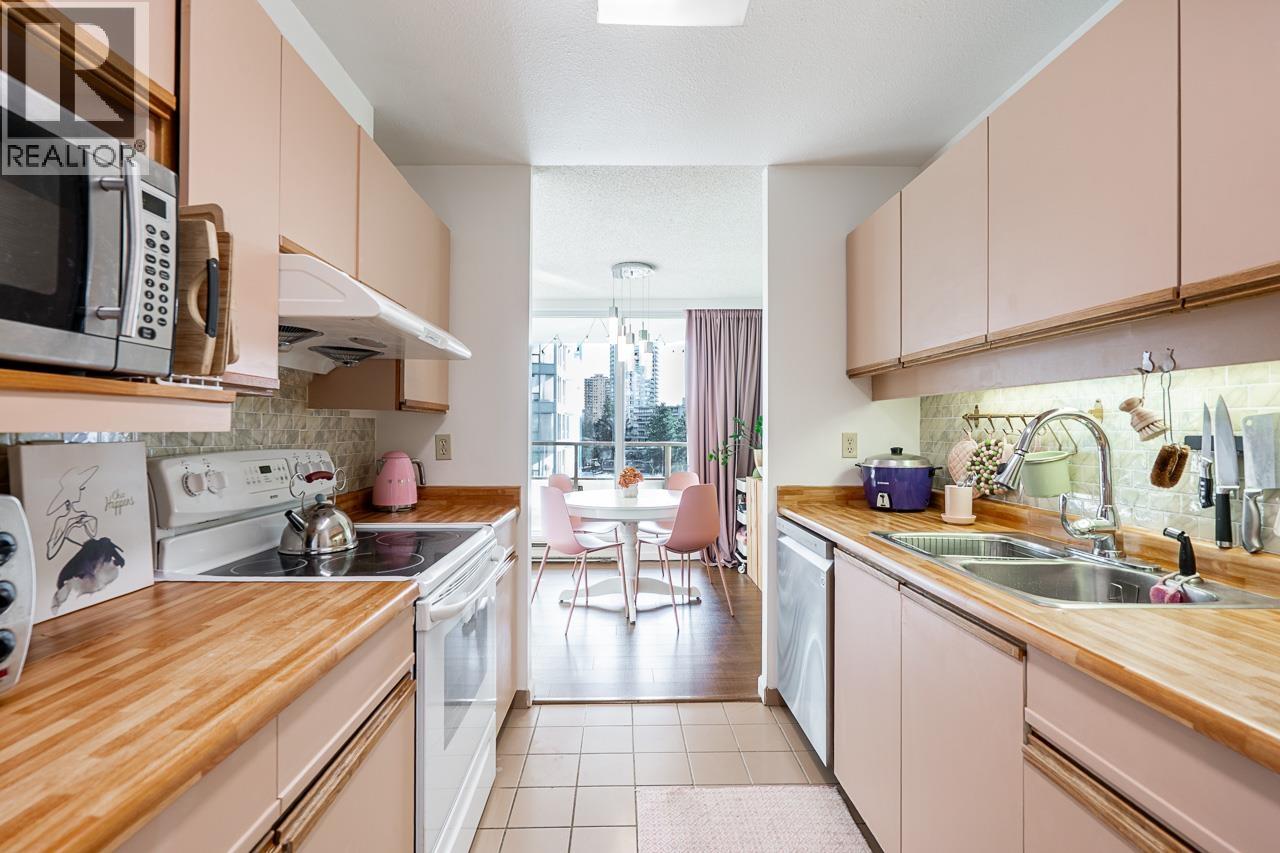 801 5790 Patterson Avenue, Burnaby, British Columbia  V5H 4H6 - Photo 14 - R3087088