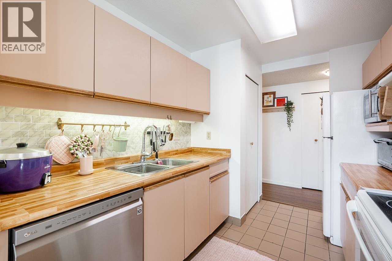 801 5790 Patterson Avenue, Burnaby, British Columbia  V5H 4H6 - Photo 13 - R3087088