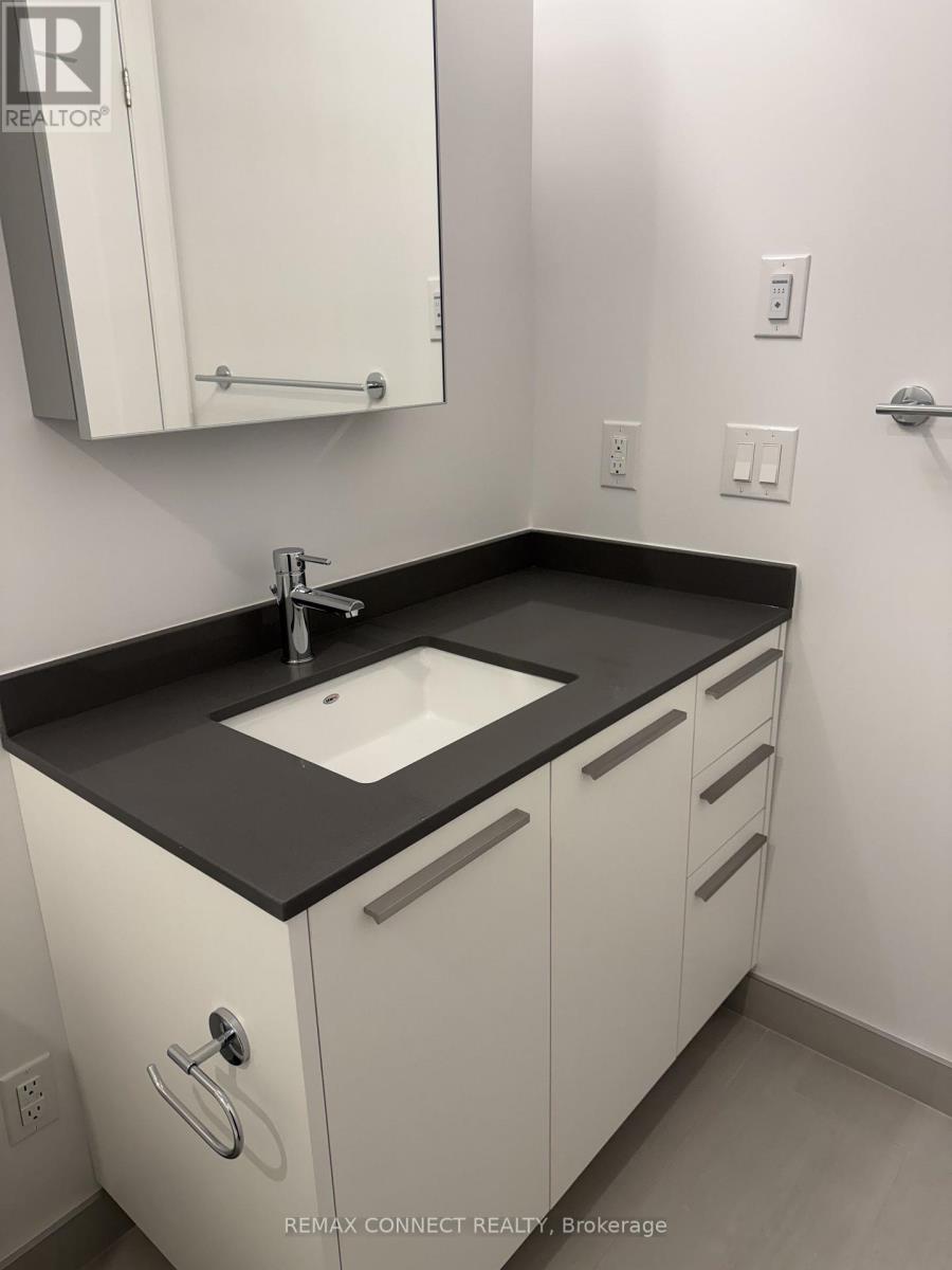 1608 - 65 Broadway Avenue, Toronto, Ontario  M4P 1T9 - Photo 17 - C12764004