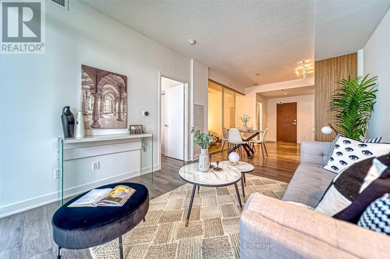 307 - 90 Queens Wharf Road, Toronto, Ontario  M5V 0J4 - Photo 13 - C12764058