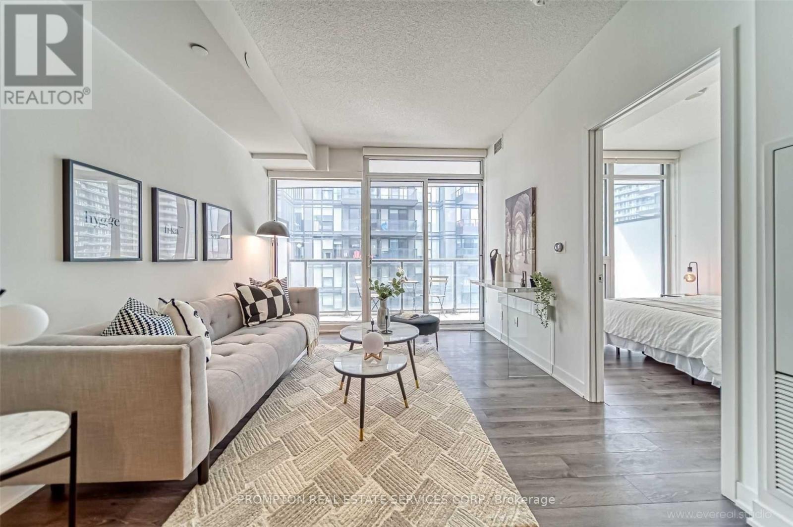 307 - 90 Queens Wharf Road, Toronto, Ontario  M5V 0J4 - Photo 16 - C12764058