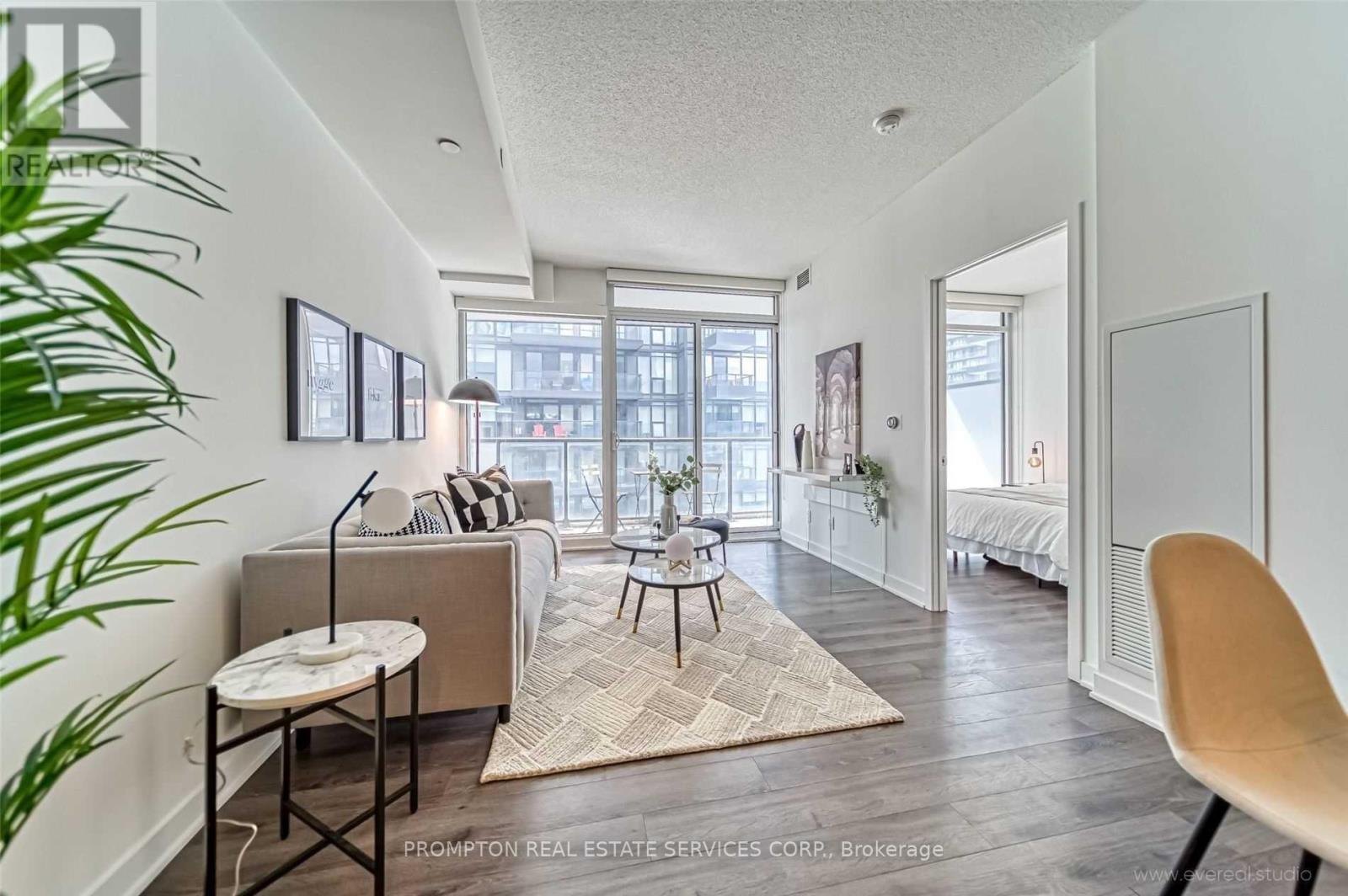 307 - 90 Queens Wharf Road, Toronto, Ontario  M5V 0J4 - Photo 18 - C12764058