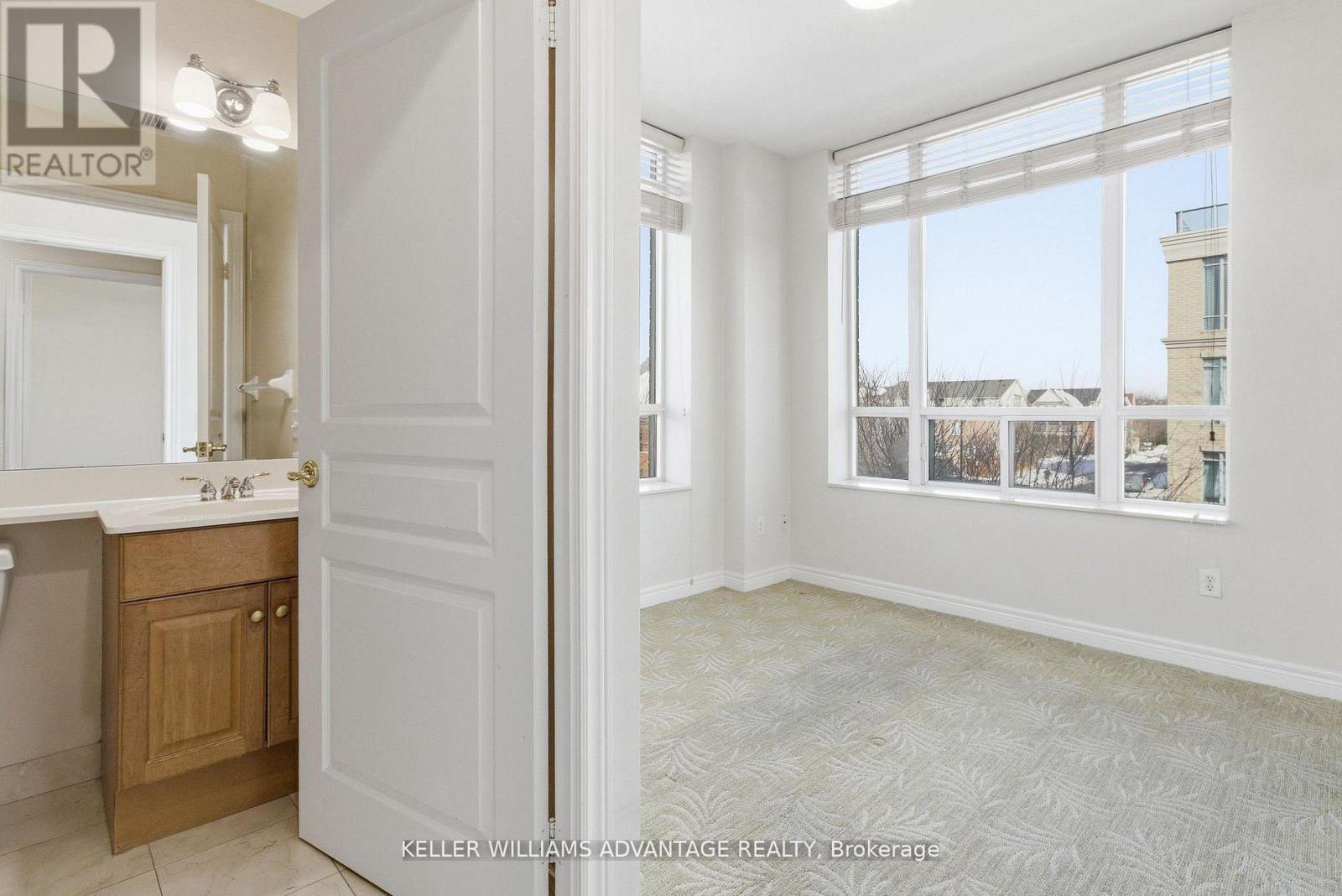 305 - 9 Boardwalk Drive, Toronto, Ontario  M4L 6T1 - Photo 20 - E12763992