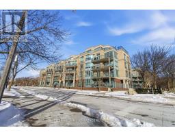 305 - 9 BOARDWALK DRIVE, Toronto, Ontario