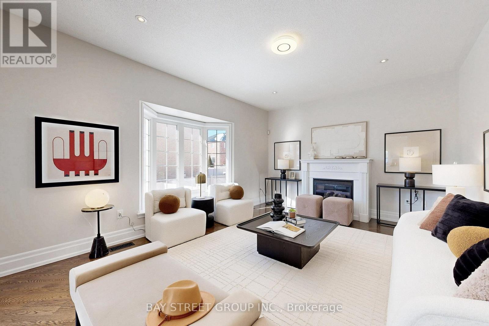 2 Limelight Street, Richmond Hill, Ontario  L4E 0P9 - Photo 3 - N12764024