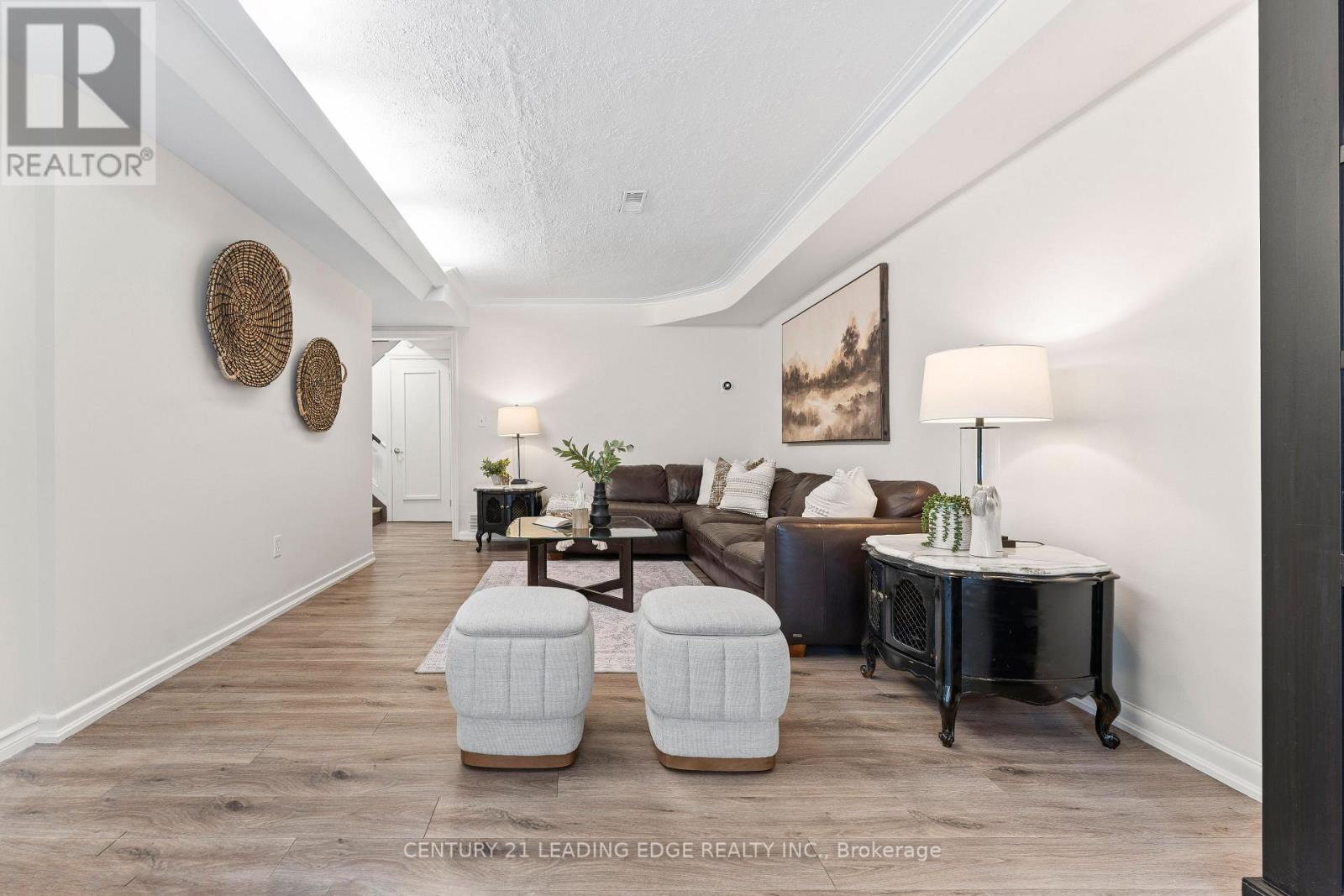 236 Cedar Avenue, Richmond Hill, Ontario  L4C 2B2 - Photo 5 - N12764038