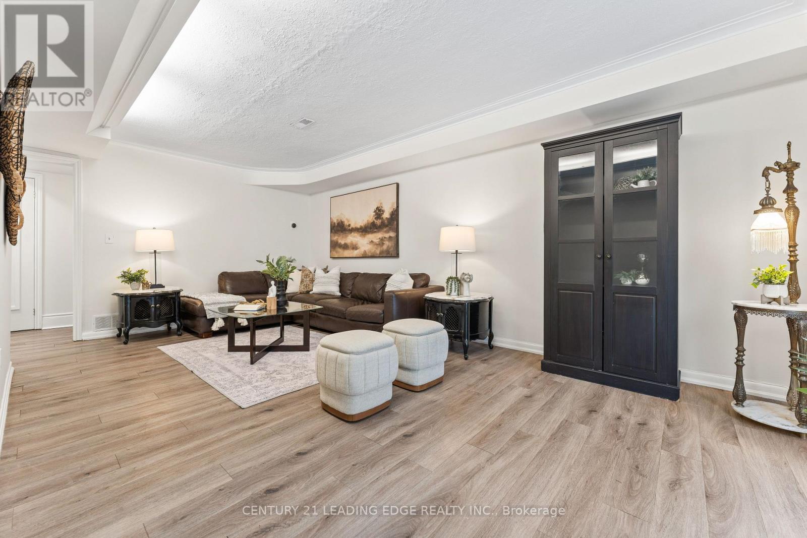 236 Cedar Avenue, Richmond Hill, Ontario  L4C 2B2 - Photo 6 - N12764038