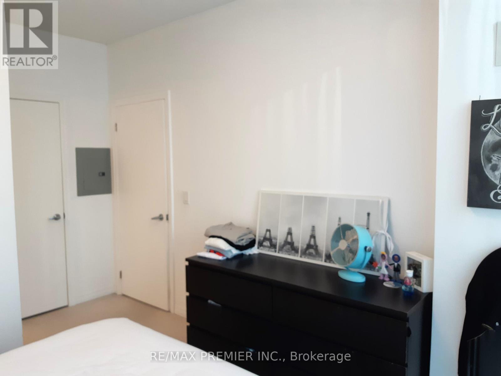 414 - 12 Yonge Street, Toronto, Ontario  M5E 1Z9 - Photo 21 - C12759614