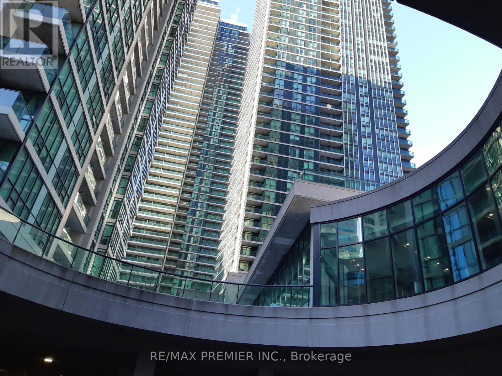 414 - 12 Yonge Street, Toronto, Ontario  M5E 1Z9 - Photo 38 - C12759614