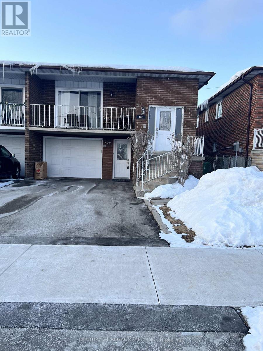 LOWER - 166 DOLORES ROAD, Toronto, Ontario