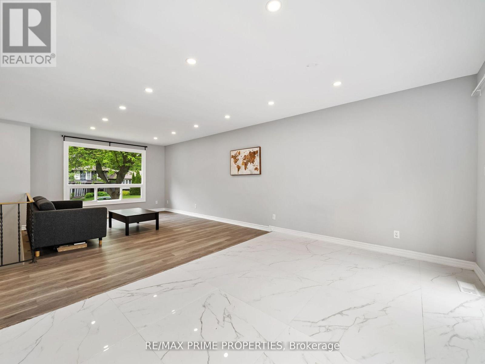 691 Glen Crescent, Orillia, Ontario  L3V 6R2 - Photo 8 - S12764008