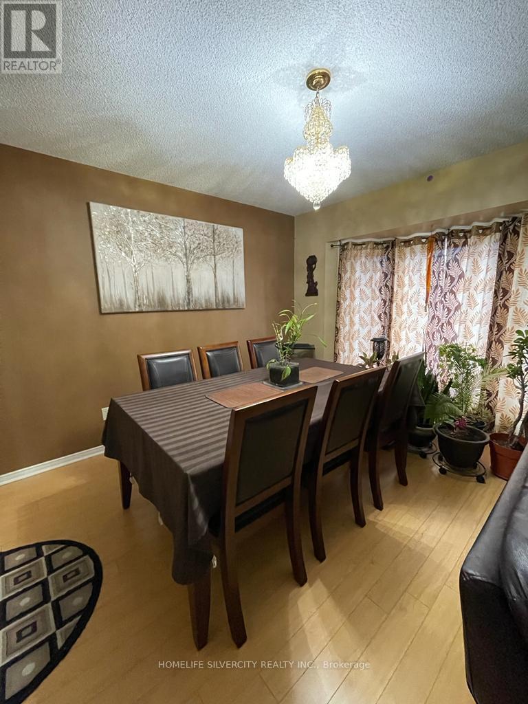 Upper Floor - 12' Buttercup Lane, Brampton, Ontario  L6R 1M9 - Photo 3 - W12763994