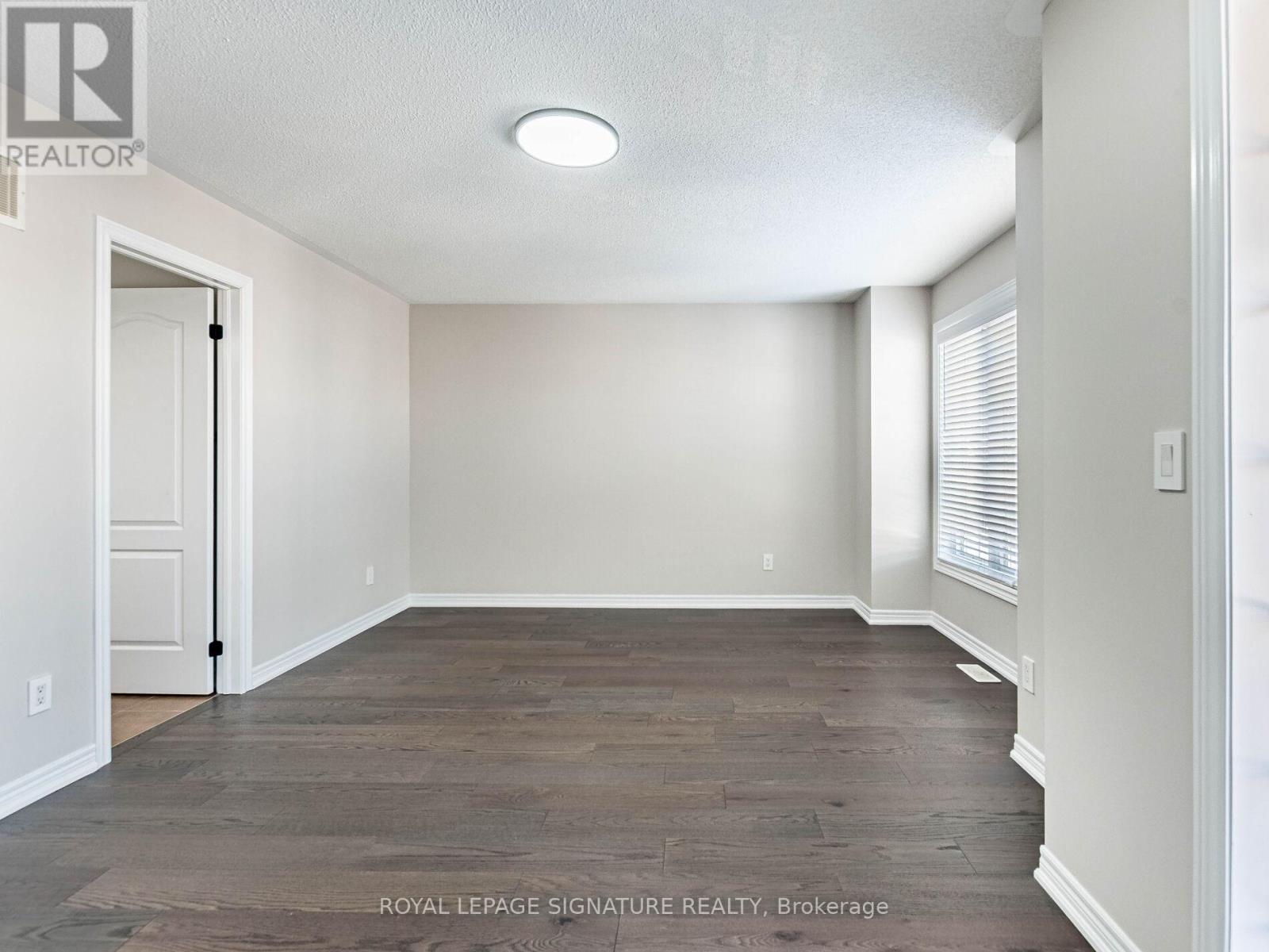 521 Bussel Crescent, Milton, Ontario  L9T 0W8 - Photo 38 - W12764002