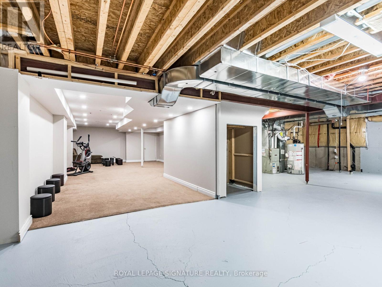 521 Bussel Crescent, Milton, Ontario  L9T 0W8 - Photo 46 - W12764002