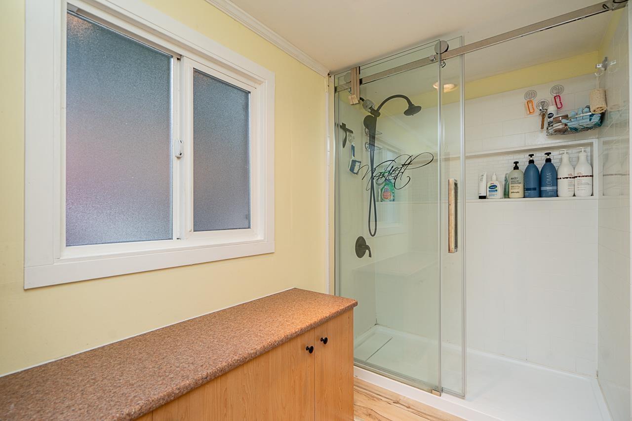 3742 204 Street, Langley, British Columbia  V3A 1X4 - Photo 24 - R3071466