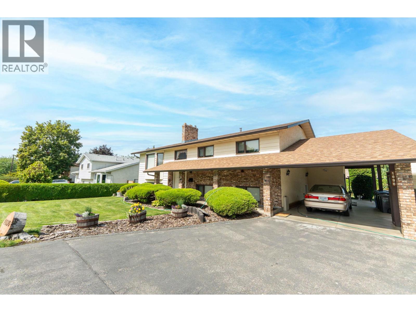 1090 Houghton Road Kelowna Photo 3