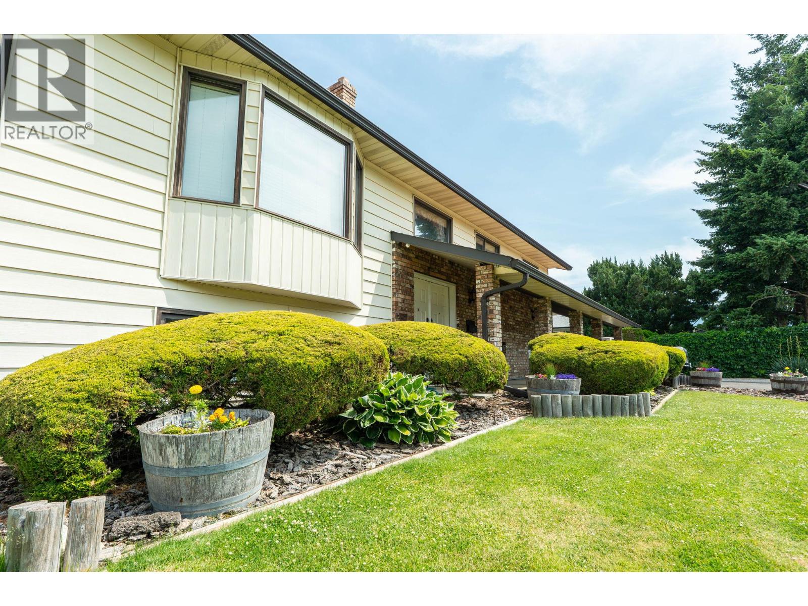 1090 Houghton Road Kelowna Photo 4