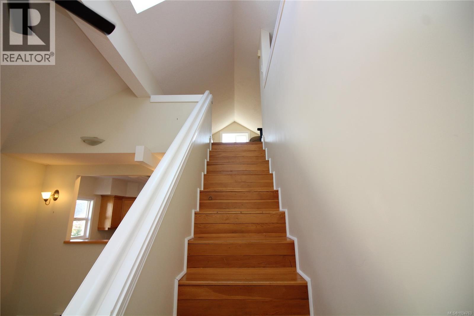 525 Gatacre St, Ladysmith, British Columbia  V9G 1A3 - Photo 10 - 1024763