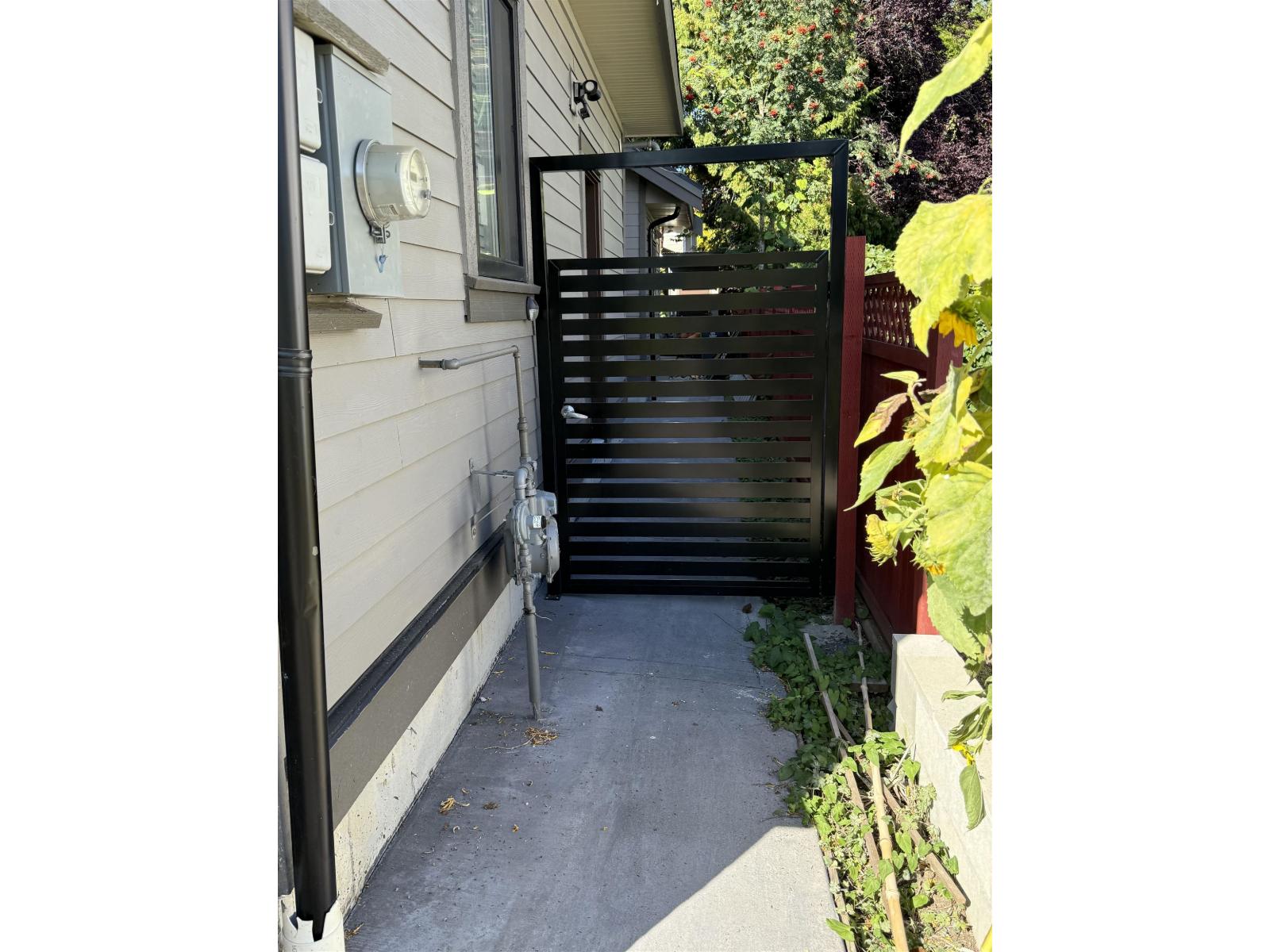 13449 68 Avenue, Surrey, British Columbia  V3W 2G1 - Photo 7 - R3087063