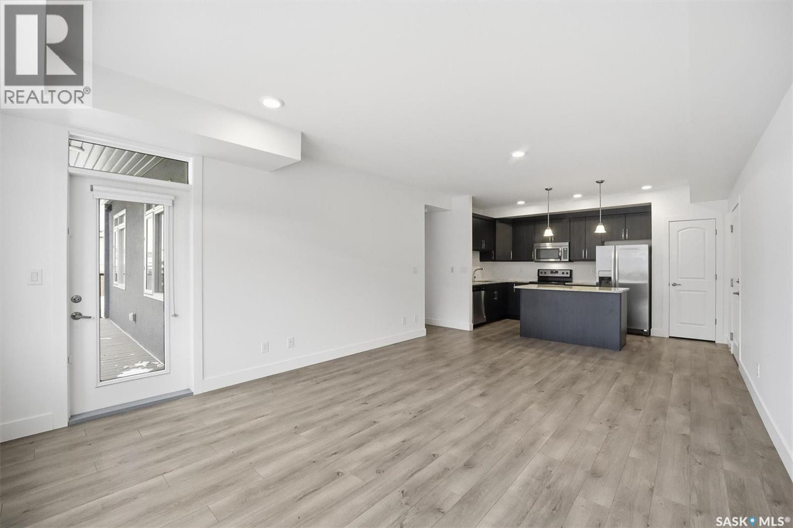 105 770 Childers Crescent, Saskatoon, Saskatchewan  S7L 6W1 - Photo 12 - SK028048