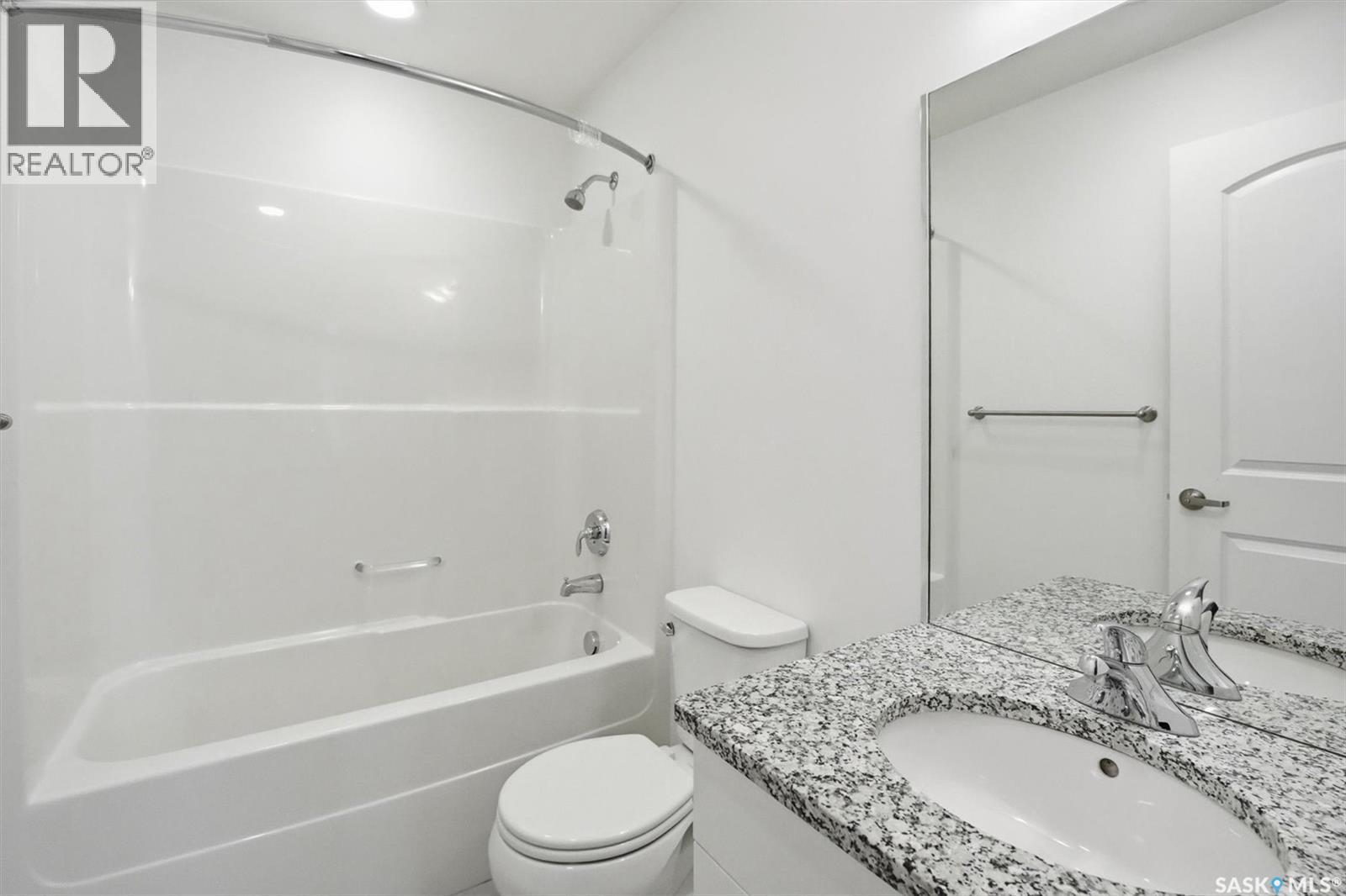 105 770 Childers Crescent, Saskatoon, Saskatchewan  S7L 6W1 - Photo 24 - SK028048