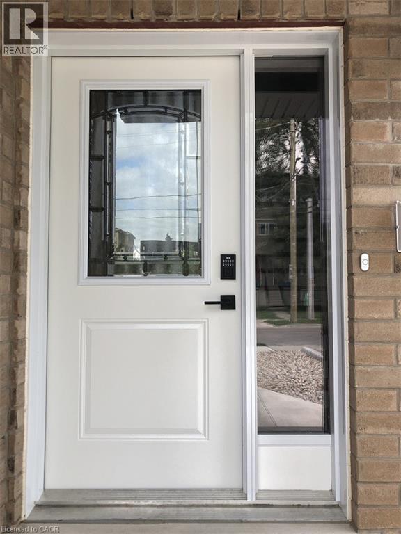 113 Walter Street Unit# A, Kitchener, Ontario  N2G 1S3 - Photo 4 - 40803426