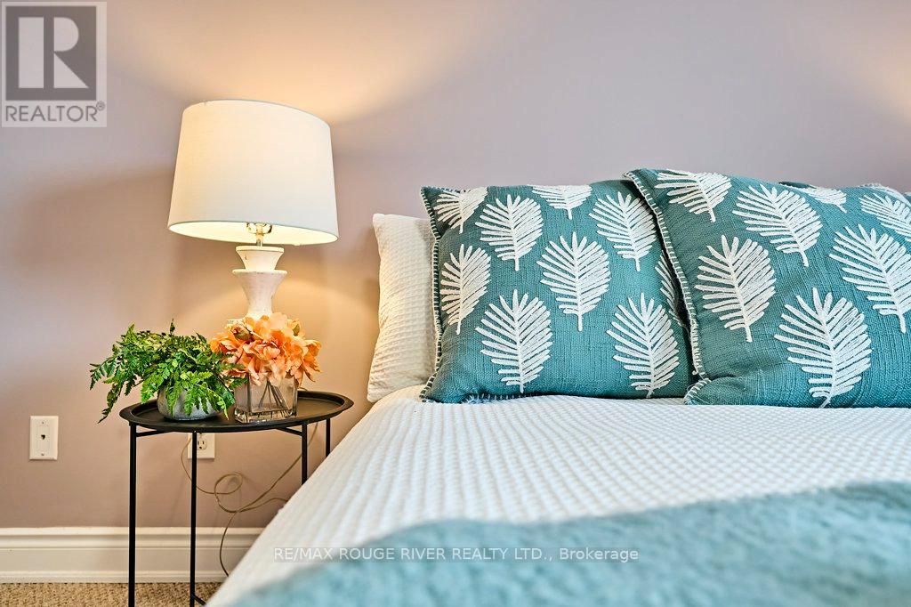 26 Eakins Crescent, Kawartha Lakes, Ontario  K9V 6J9 - Photo 28 - X12764074