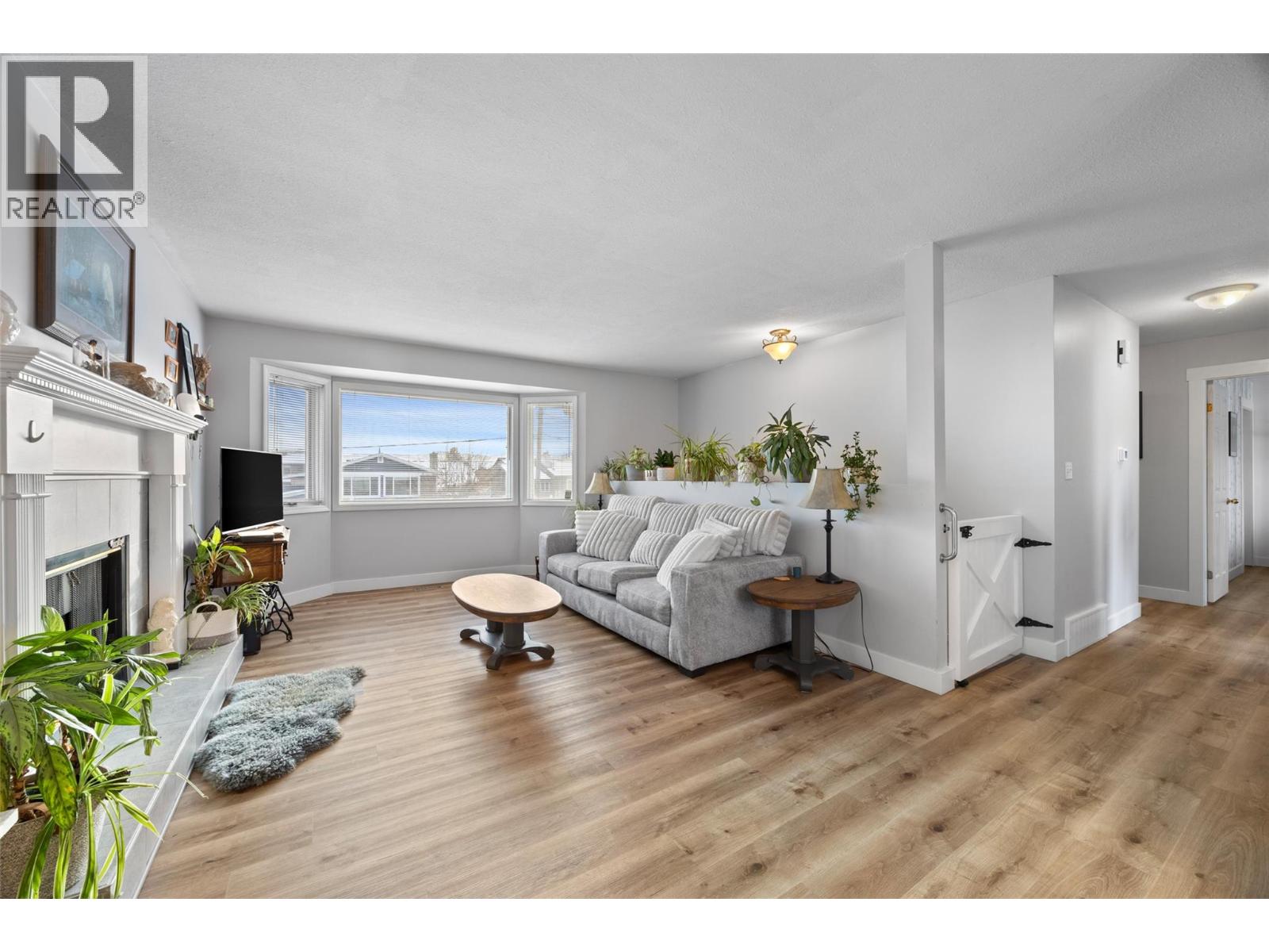 760 Bissette Road, Kamloops, British Columbia  V2B 8H7 - Photo 3 - 10374971